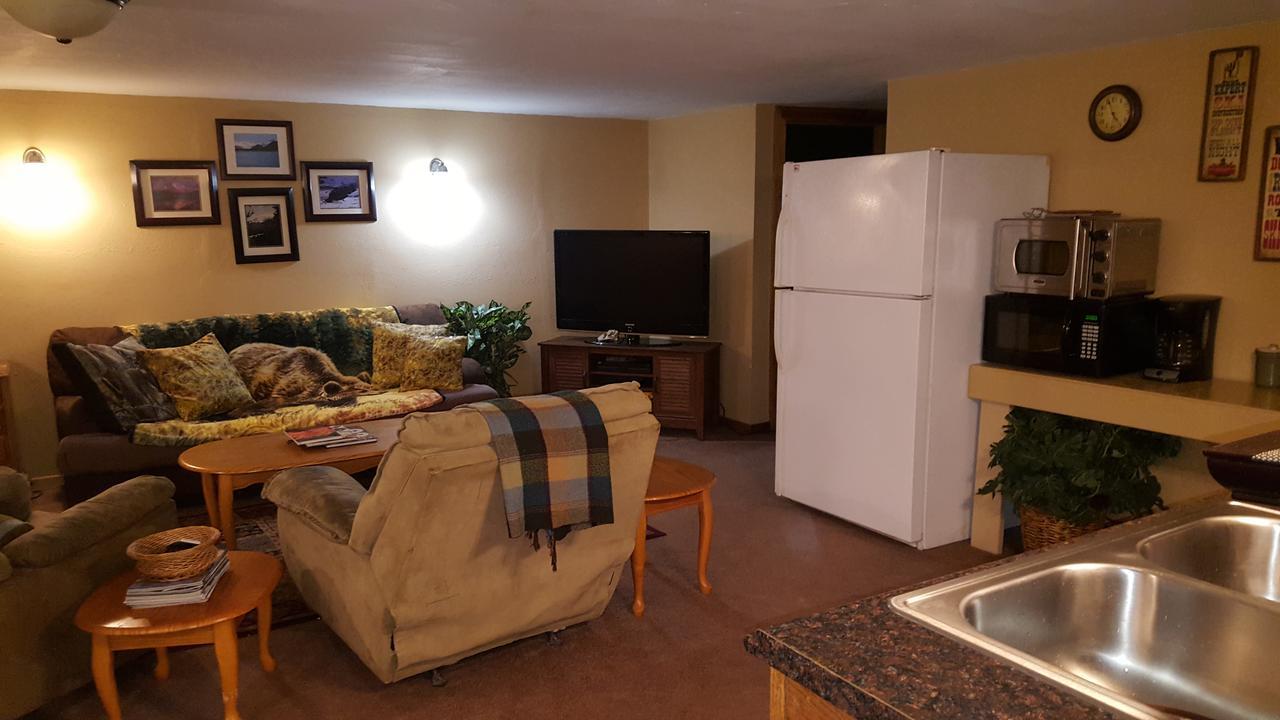 Kodiak Russian River Lodge 外观 照片